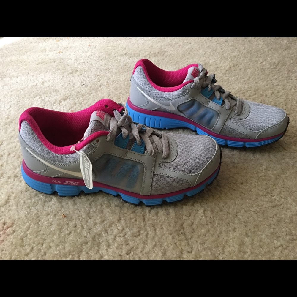 Women’s Nike shoes